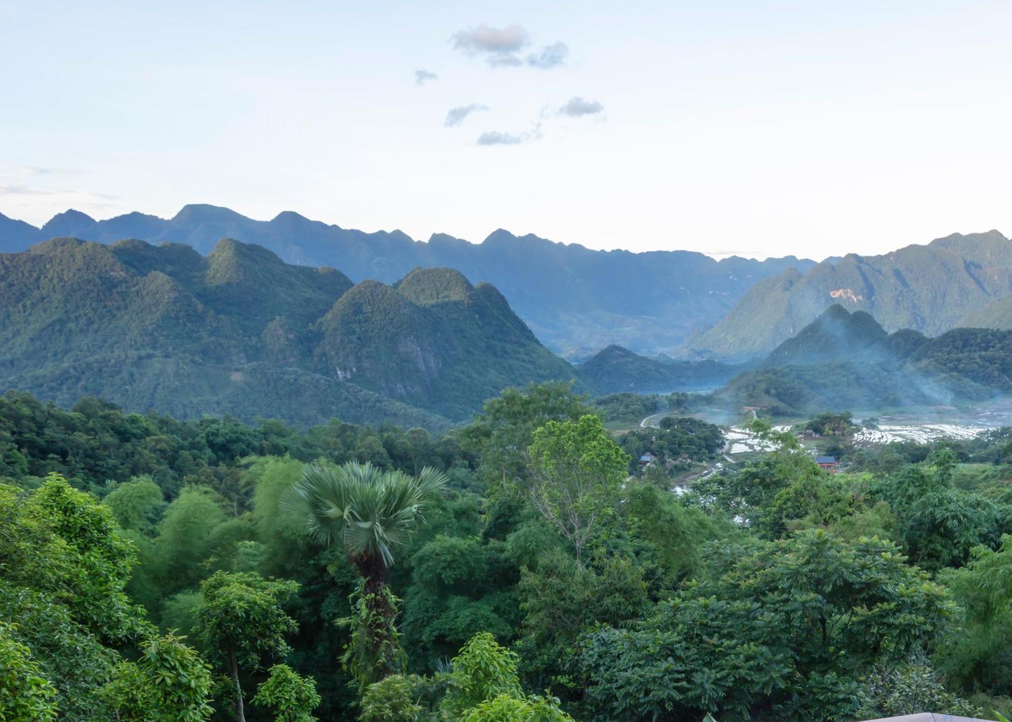 Gateway Inn Puluong Pu Luong Екстериор снимка